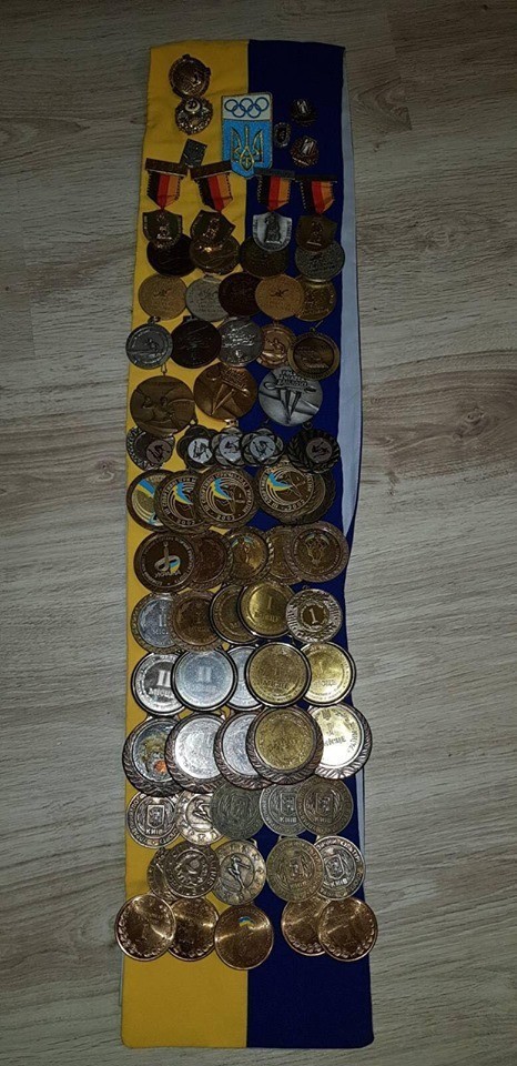 Неймовірна колекція медалей