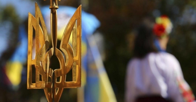 Який символ України ви вважаєте найкращим?