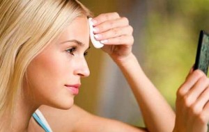 Медико-косметологический центр E Cosmetology об особенностях ухода за проблемной кожей