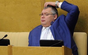 Испанский чиновник 10 лет прогуливал работу