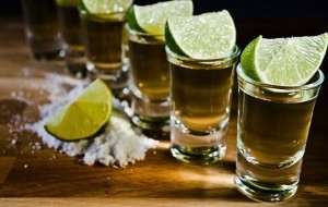Рейтинг самых вредных алкогольных напитков для кожи