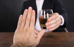 Как отказ от алкоголя влияет на здоровье человека?