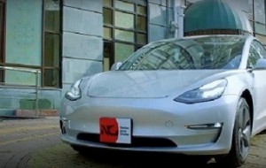 Nasdaq Group Ukraine провели тест-драйв нового  Tesla Model 3