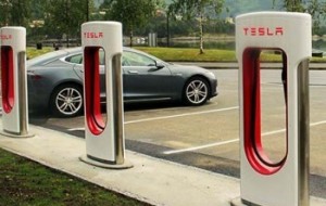Илон Маск анонсировал появление Tesla Supercharger в Украине