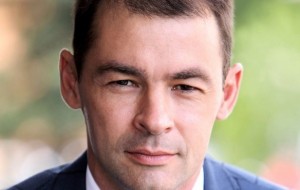 Нові обличчя у владі: Євген Кіпоренко увійшов до трійки лідерів по 214 виборчого округу
