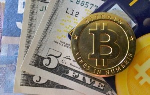 Как заработать на биткойне и поменять его на бумажные деньги