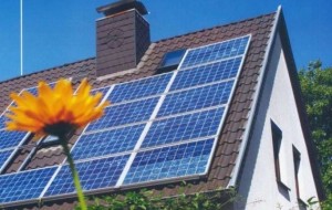 Домашні сонячні електростанції стають все більш популярними