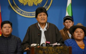 Президент Болівії втік з країни. Ево Моралес отримав притулок у Мексиці