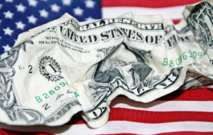 Які шанси історичного дефолту в США?