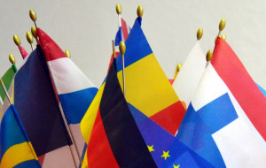 Як українці оцінюють зовнішню політику держави?