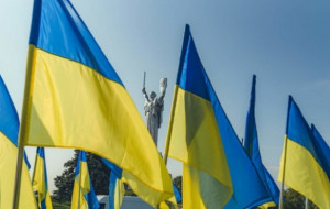 Політичні та громадські діячі, які відіграли важливу роль в обороні України